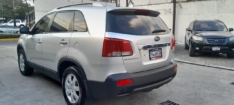 KIA SORENTO MOD. 2011